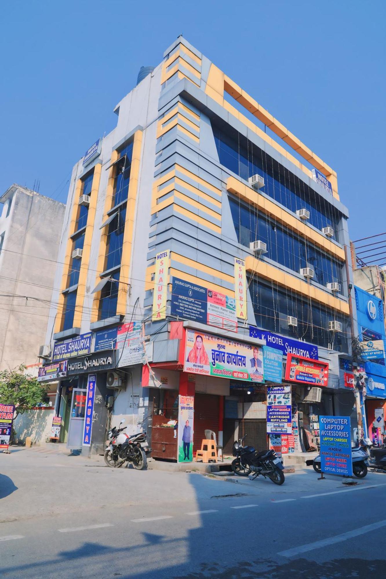 Hotel Shaurya Haridwār Exteriér fotografie